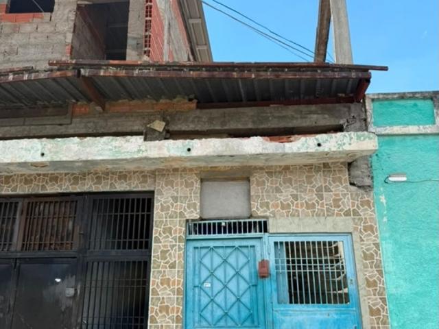 SE VENDE LOCAL EN SECTOR LA PLATA. VE22 426PLA LMOR