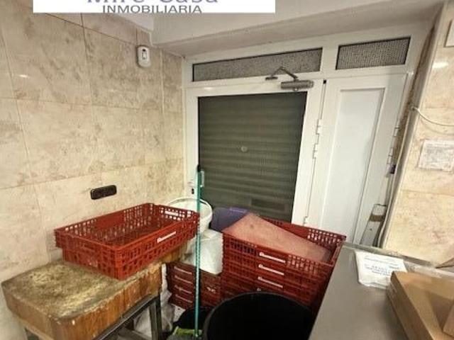SE VENDE LOCAL PLAZA MADRID, POSIBILIDAD VIVIENDA