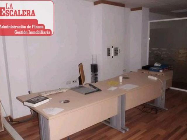 Se vende magnifico local 337 m2, cercano a centros de ocio