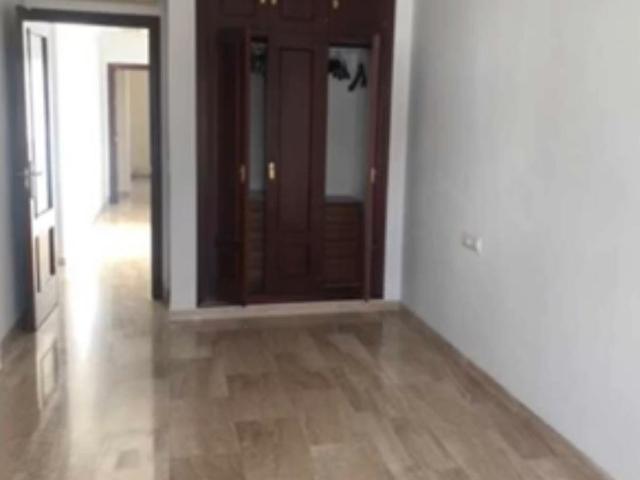 SE VENDE MAGNIFICO PISO EN EL CENTRO