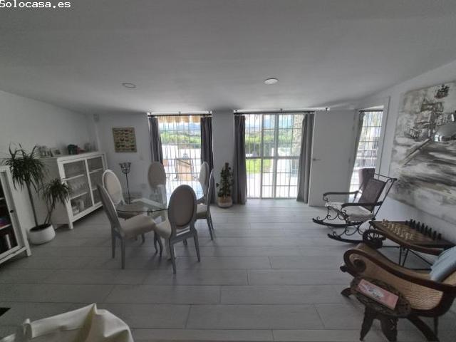 se vende magnifica Finca con casa independiente en Cartama