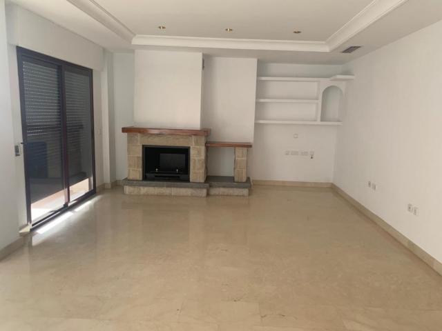 SE VENDE MARAVILLOSO PISO DE 4 DORMITORIOS EN EL CENTRO DE ALCANTARILLA