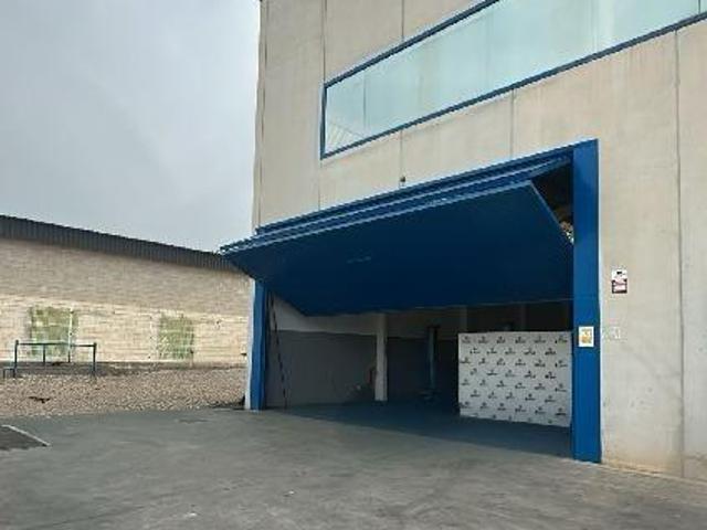 SE VENDE NAVE INDUSTRIAL