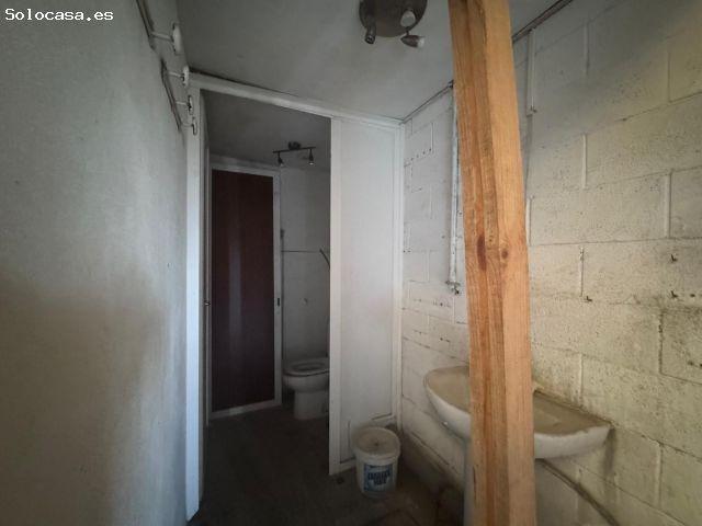 SE VENDE NAVE INDUSTRIAL EN POLIGONO RONDA OESTE