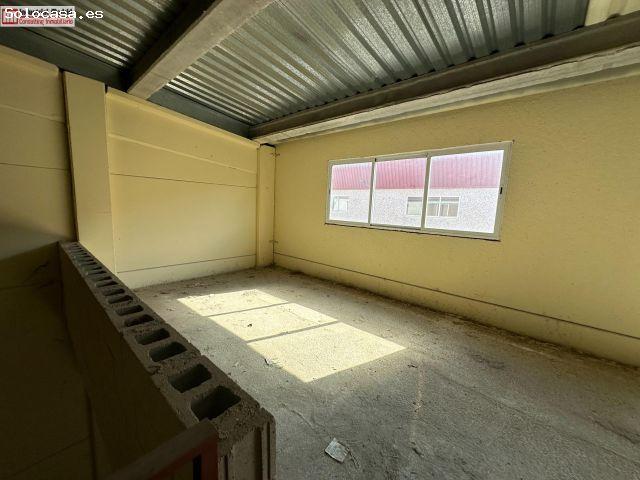 SE VENDE NAVE INDUSTRIAL EN RENTABILIDAD EN CIEMPOZUELOS