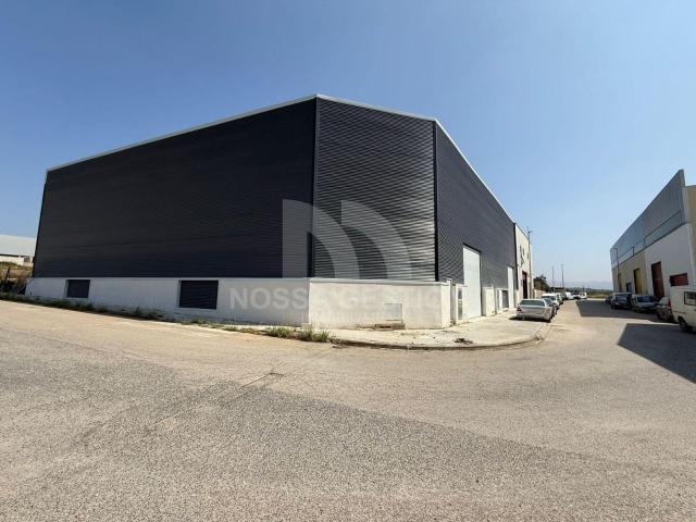 Se Vende Nave Industrial Nueva en Llíria Valencia 458 m2