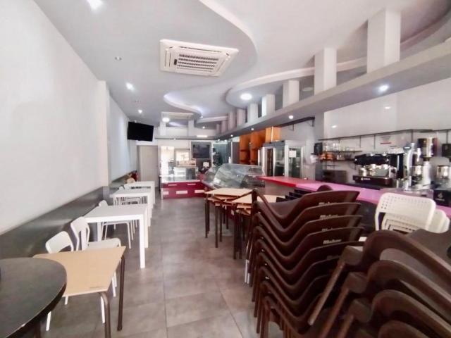 SE VENDE O ALQUILA CAFETERIA EN LOS JUZGADOS DE BENIDORM