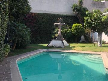 SE VENDE O RENTA CASA EN EL CENTRO DE COYOACAN