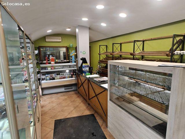 SE VENDE OBRADOR CON TIENDA Y MAQUINARIA COMPLETA EN URNIETA