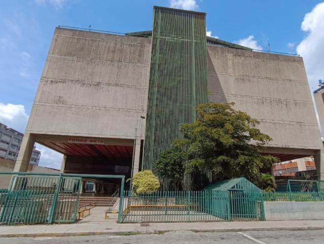 Se vende oficina de 183,57M2 10h/2b/3pe Los Ruices