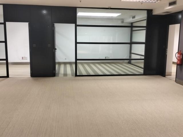 Se vende oficina en Calle Felipe Sanclemente 6 8
