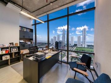 Se vende oficina en costa del este amoblada