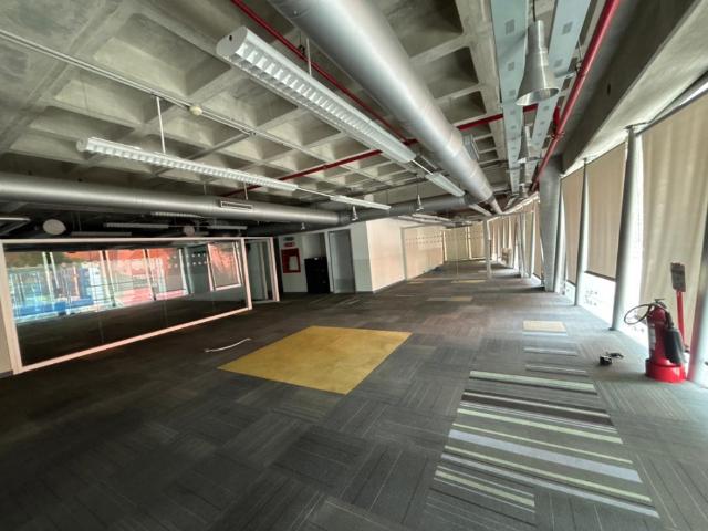 Se Alquila Oficina 560m² El Rosal