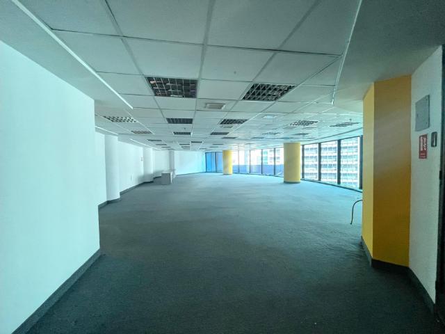 Se Vende Oficina 576m² El Rosal