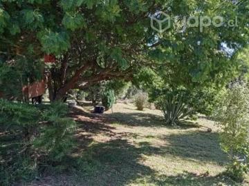 Se vende parcela con casa, bodega y leñera ubicada en la hermosa isla de lemuy, comuna de puqeldon | 4 Dormitorios por 150000. 00 en Puqueldón