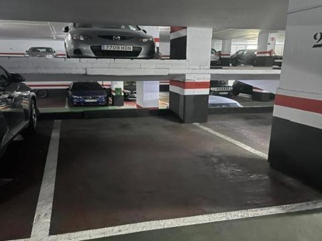 Se Vende Parcela de Garaje en Zona Abando Ibarra