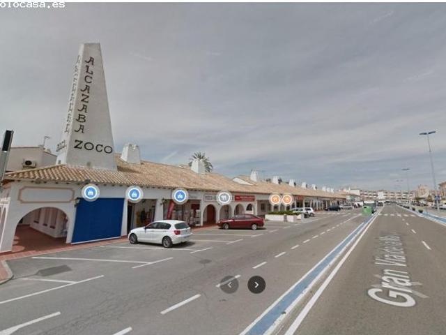 Se vende parcela de 874 m2 en La Manga del Mar Menor junto al Zoco