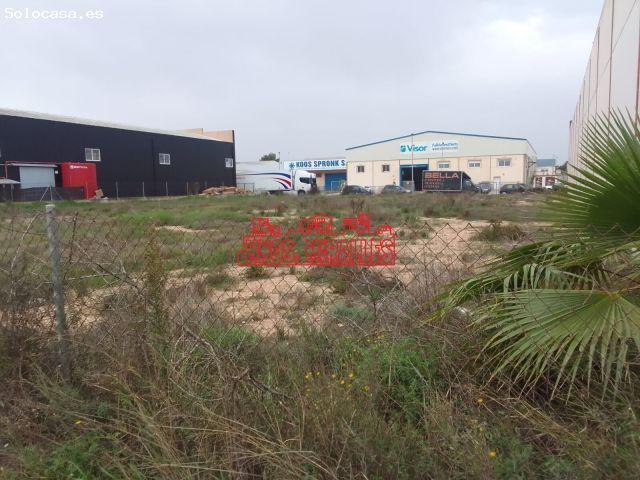 SE VENDE PARCELA EN POLIGONO LOS BARRIOS ROJALES ALICANTE