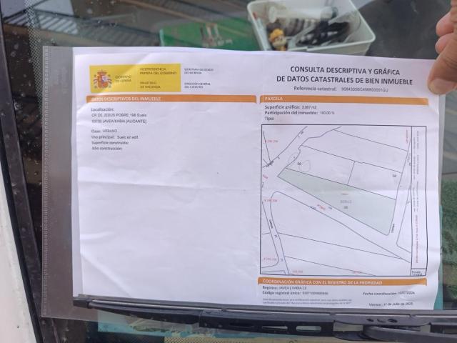 SE VENDE PARCELA URBANA EN MUY BUENA ZONA