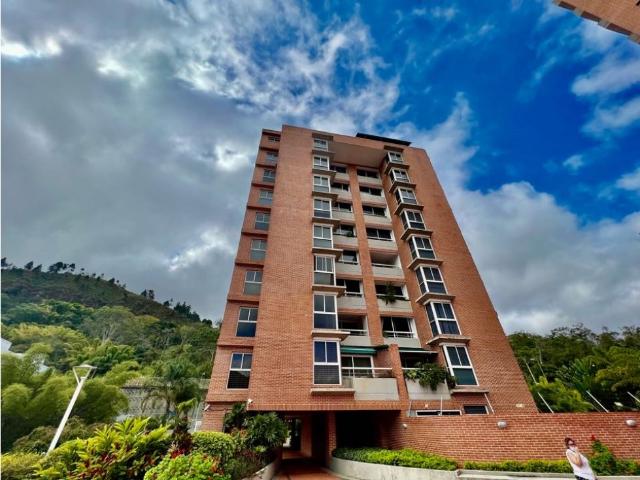 Se vende PB 94m2+126m2 terraza 1h/2b/2p La Trinidad