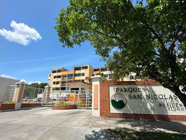 SE VENDE PENT HOUSE SAN DIEGO LISTO PARA MUDARSE