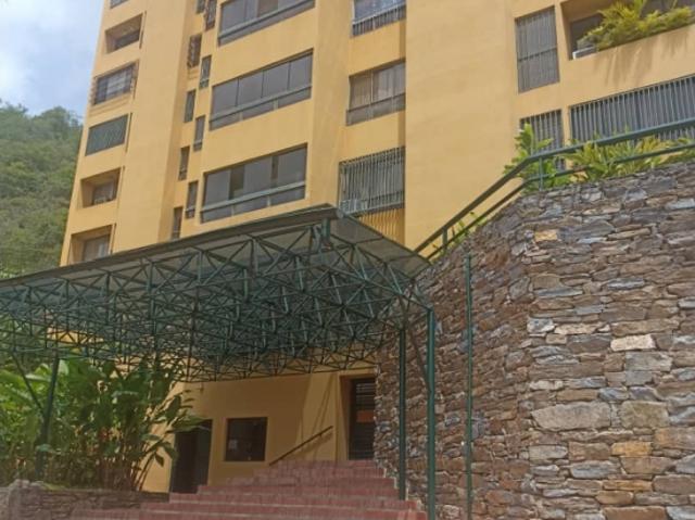 Se vende Pent House 220m2 La Alameda 3070