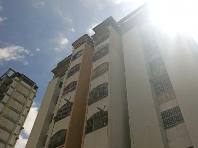 Se vende PentHouse 171m2 Valle Abajo 0896