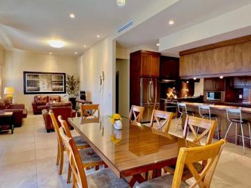 ¡SE VENDE! PENTHOUSE EN TORRE SOLARA 180M²