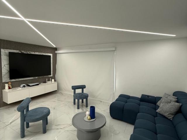SE VENDE PENTHOUSE TRIPLEX EN LOS CHAGUARAMOS