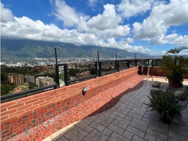 Se vende PH 640m2 Valle Arriba 9662
