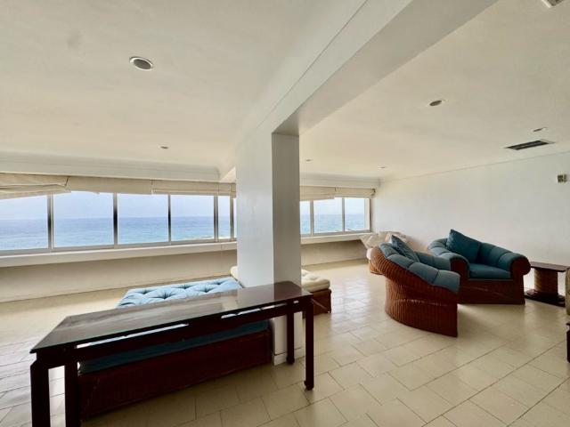 Se vende PH 173m2 4h/4b/1p Camuri Grande
