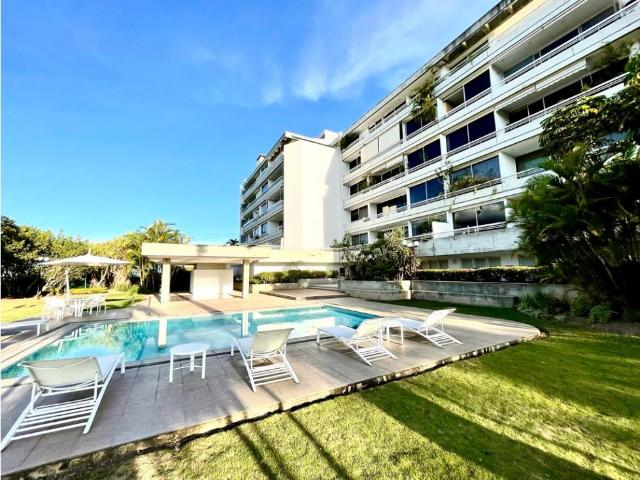 Se vende ph 385m2 3h+s/ 3b/ 3p Lomas de san roman