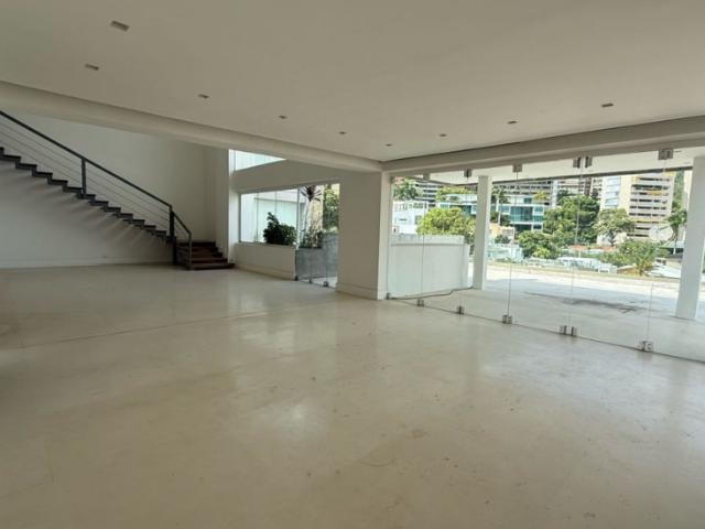 Se vende PH Urb. Altamira 400m2