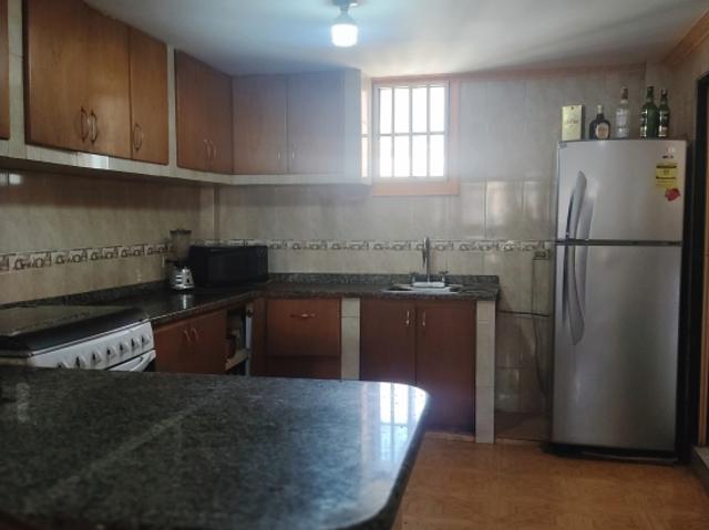 SE VENDE PH EN LA CANDELARIA