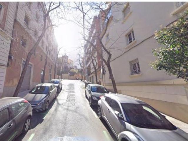 Se vende piso OKUPA en Barcelona Barcelona
