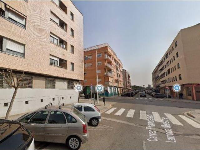 SE VENDE piso OKUPA en C CL FRANCESC LARRODE ARTOLA,10 Esc:6