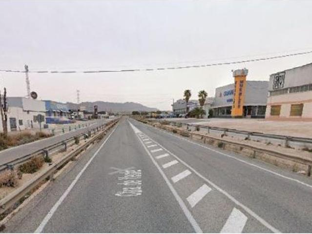 SE VENDE piso OKUPA en C AVENIDA YECLA DE 18 de Jumilla
