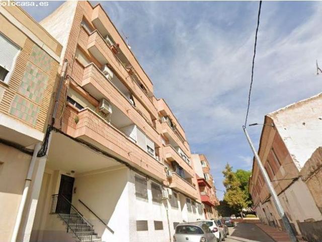 SE VENDE piso OKUPA en C Jose Caride 5 de Alcantarilla