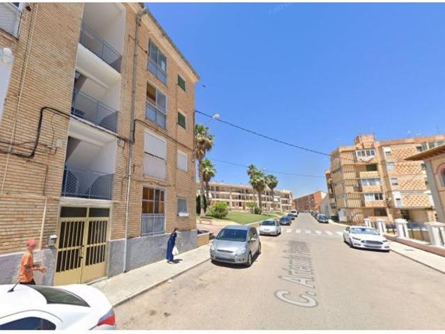 Se vende piso OKUPA en Hellín Albacete