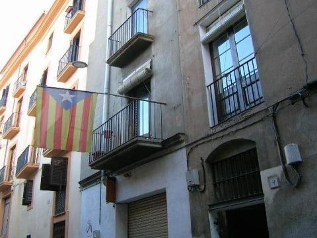 Se vende Piso OKUPADO en Calle Calle Baixada Del Carme 5 Manresa, Barcelona