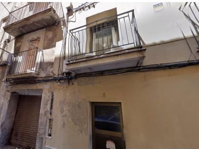Se vende Piso OKUPADO en Calle Galceran Andreu 5 Manresa, Barcelona