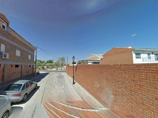 Se vende Piso OKUPADO en Calle Guadilla 2 Yeles, Toledo