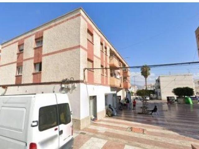 Se vende Piso OKUPADO en Calle Saturno 4 Roquetas de Mar, Almería