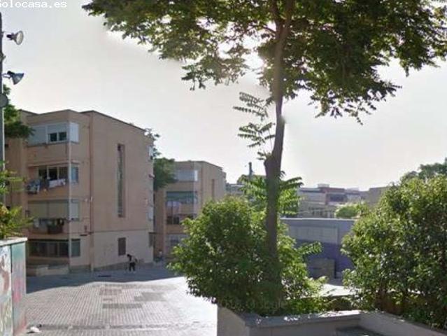 Se vende Piso OKUPADO en Bloques Florida, Poligono La Florida 7 Hospitalet de Llobregat, L Barcel