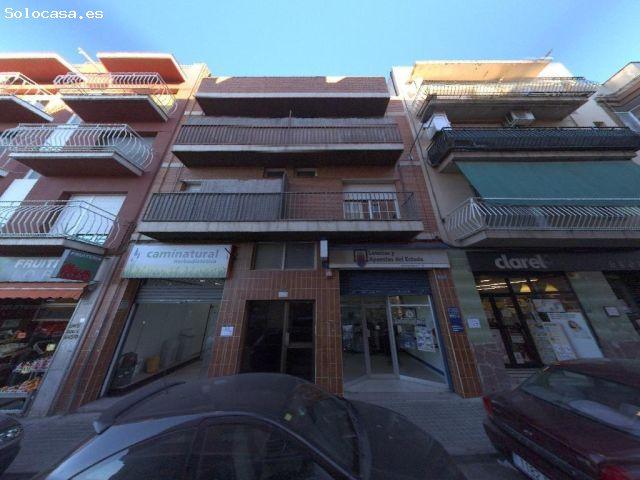 Se vende Piso OKUPADO en Demostenes 28 Sabadell, Barcelona