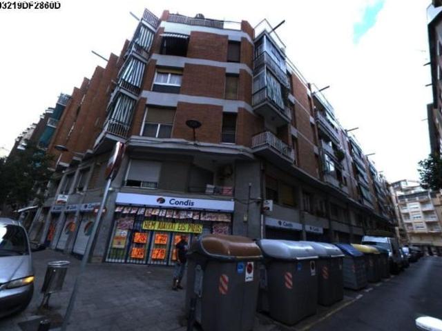 Se vende Piso OKUPADO en Joventut 91 Hospitalet de Llobregat, L Barcelona