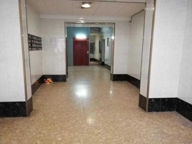 Se vende Piso OKUPADO en Sant Jordi De Nº 134 Ripollet, Barcelona