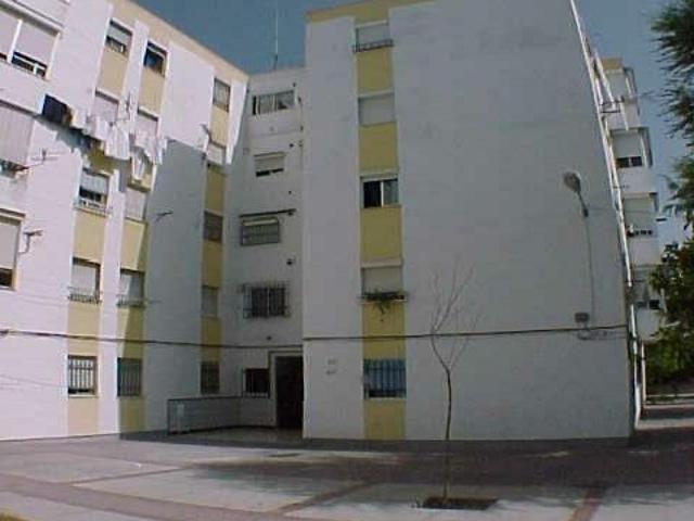 Se vende Piso OKUPADO en Poligono De San Telmo 38 Jerez de la Frontera, Cádiz