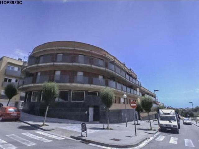 Se vende Piso ALQUILADO en Calle GALICIA 51 Badalona, Barcelona