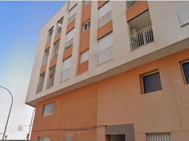 Se vende piso CESIÓN DE REMATE en C/ Almirall Roger Lluria